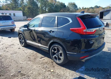 2017 Honda Cr-V Touring z USA, uszkodzony, nr VIN 5J6RW1H96HL001169